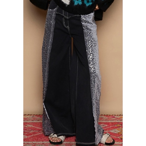 POL Floral Sequin & Velvet Side Stripe Wide Leg Jeans - Picture 5 of 14